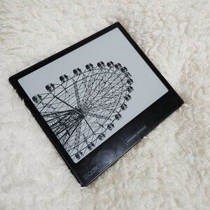 Boox 7 inch ereader - LIKE NEW
